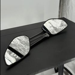 2020 Ducati Streetfighter V4S Rear Fender + OEM Mirrors – Like New