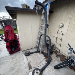 Everlast Boxing Bag Mount $50