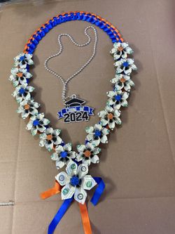 Graduation Cal State Fullerton color ribbon money lei