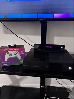 XBOX ONE KINECT BUNDLE