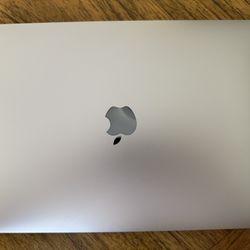 Apple MacBook Air
