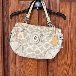 Coach Purse Handbag Shoulder Clutch Satchel