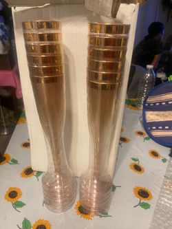Champagne 🥂 glasses