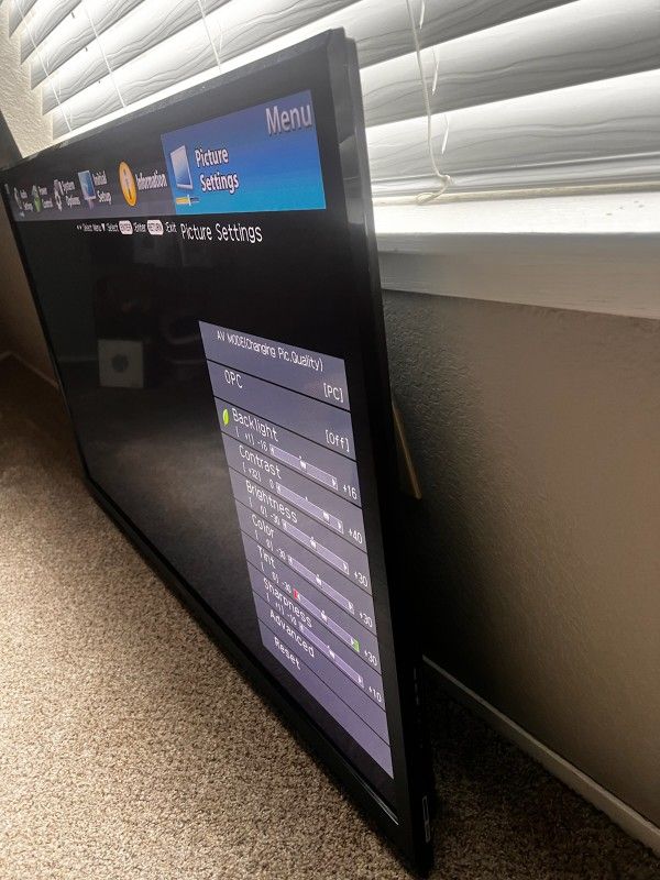 Sharp AQUOS LC-52LE640U