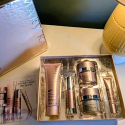 MARY KAY TIMEWISE REPAIR ULTIMATE VOLU-FIRM SET
