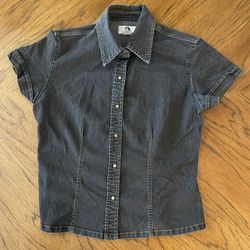 Like New Arizona Jeans Dark Blue Denim Women’s Shirt - Medium (See description for dimensions) 