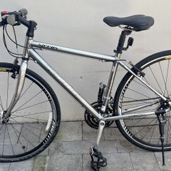 Specialized Sirius Sport