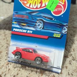 1997 Hot Wheels Porsche 911 - #590