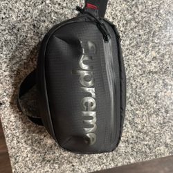 Supreme Fanny Pack