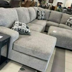U SHAPED SECTIONAL COUCH SAME DAY DELIVERY By ASHLEY 🚚