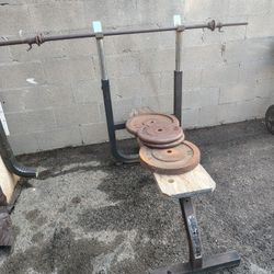 Brutus Bench press W Weights