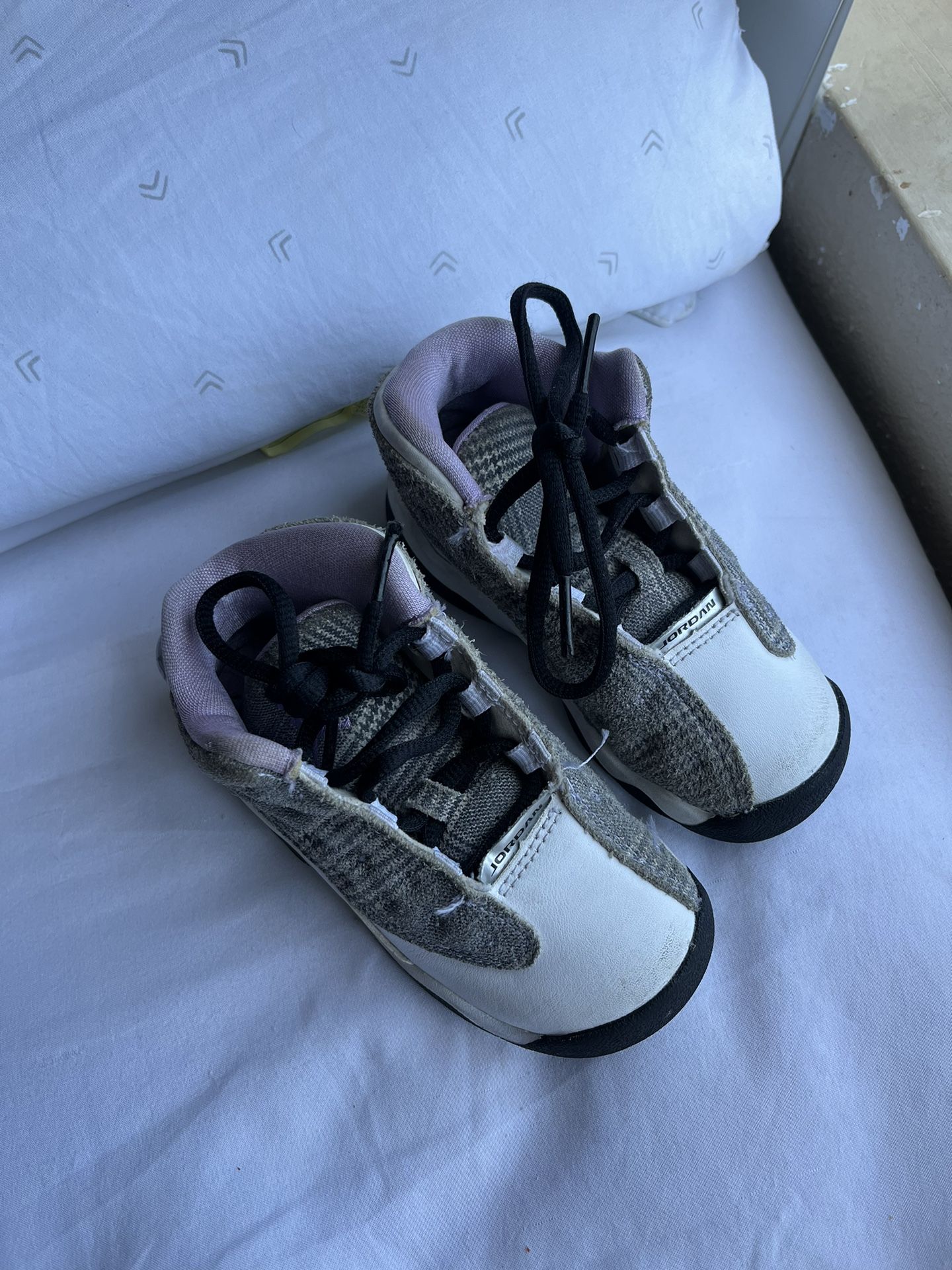 Houndstooth Jordan Retro 13