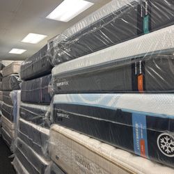 Queen Size Name Brand Mattresses