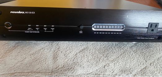 Power conditioner/ Surge protector
