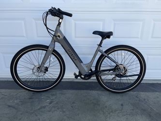 Aventon Pace 500.3 Step-Through E-bike Large Basalt + Extra Battery