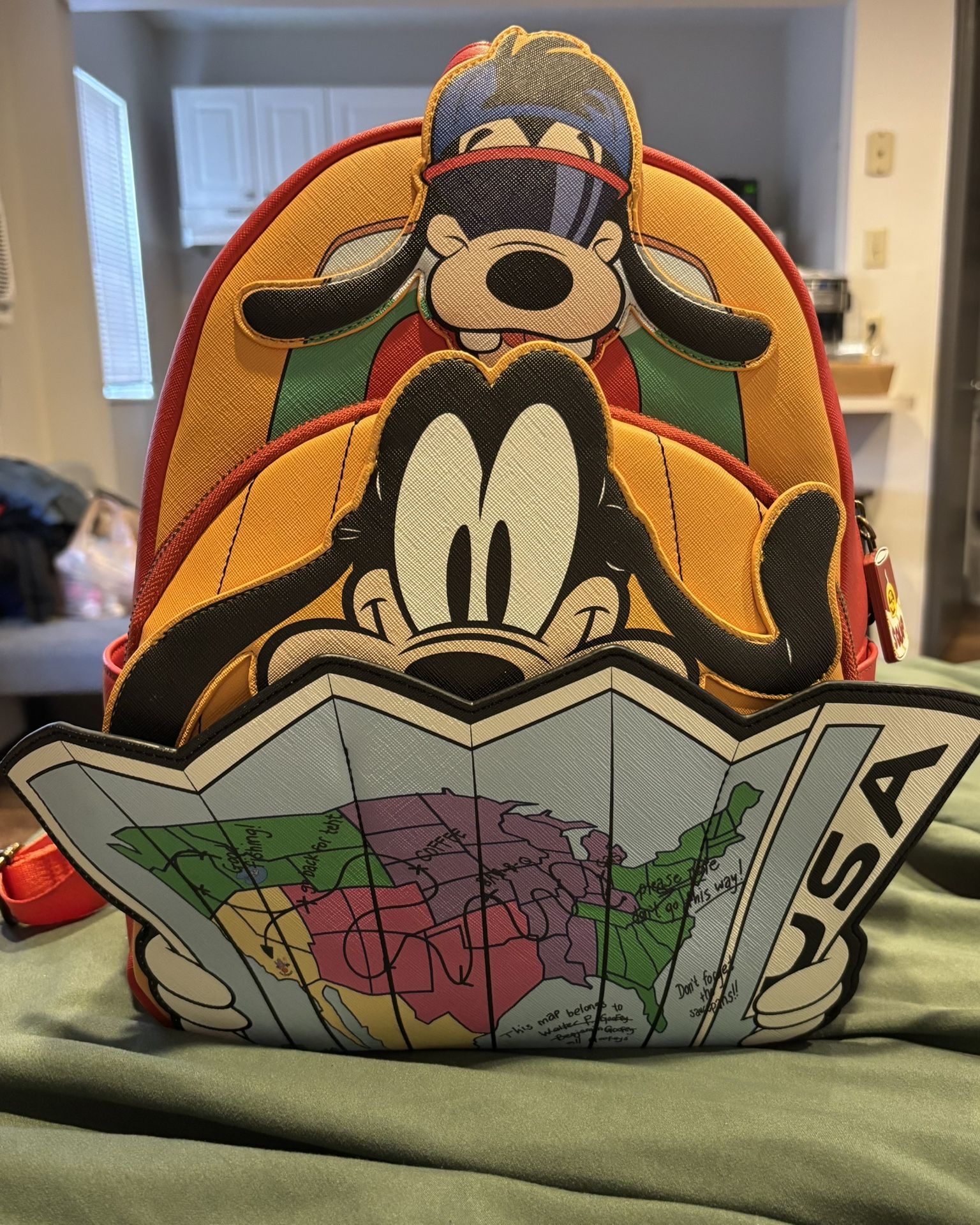 Loungefly Mini Goofy Book Bag