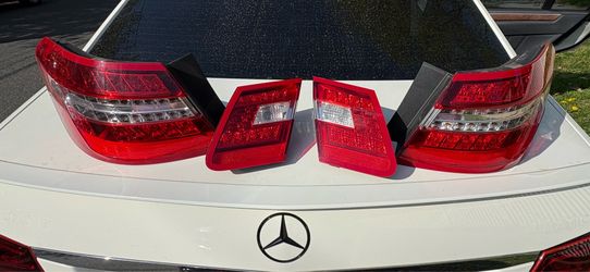 2012 Mercedes Benz E350 4matic Rear Taillights