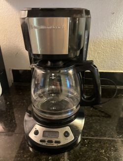☕ Hamilton Beach 12-Cup Coffee Maker –l