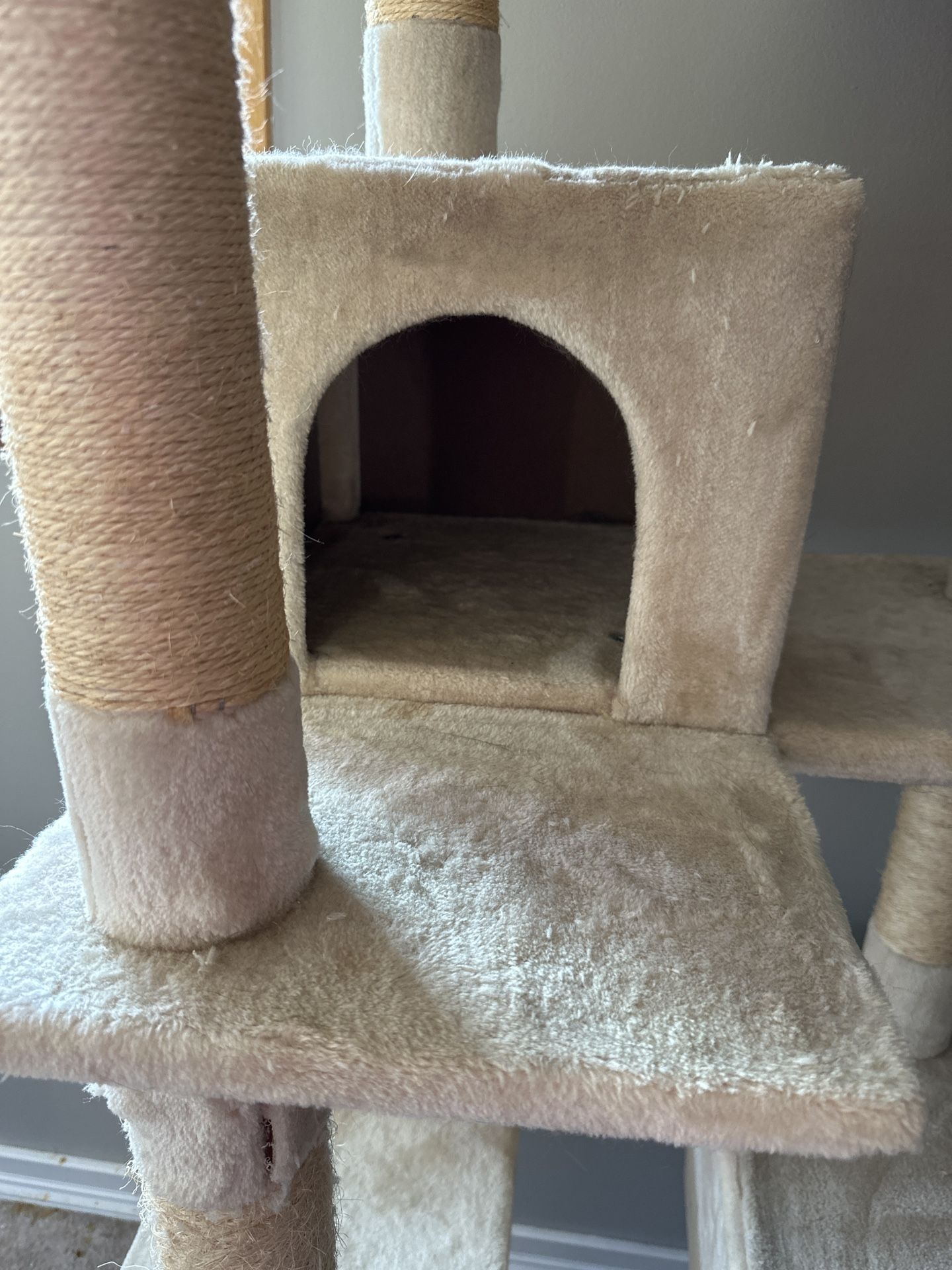 Frisco 72in Faux Fur Cat Tree & Condo New in Box for Sale in Renton