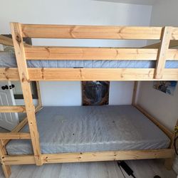 Twin Bunkbed