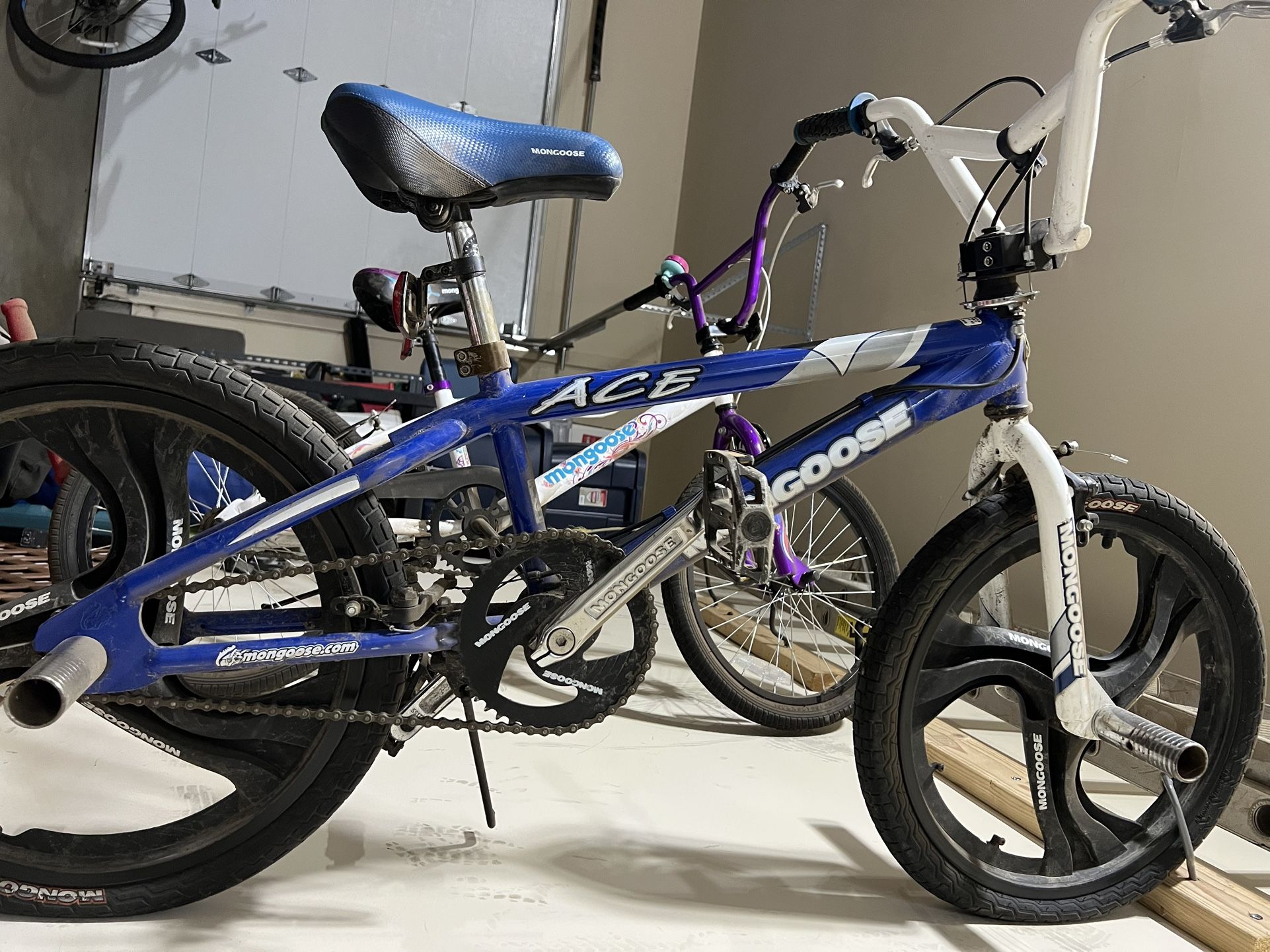 Mongoose BMX Kids Bike