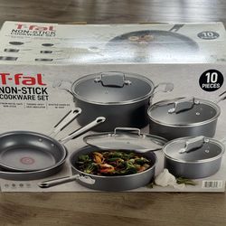 T-FAL  brand new 9 pieces non stick cookware set