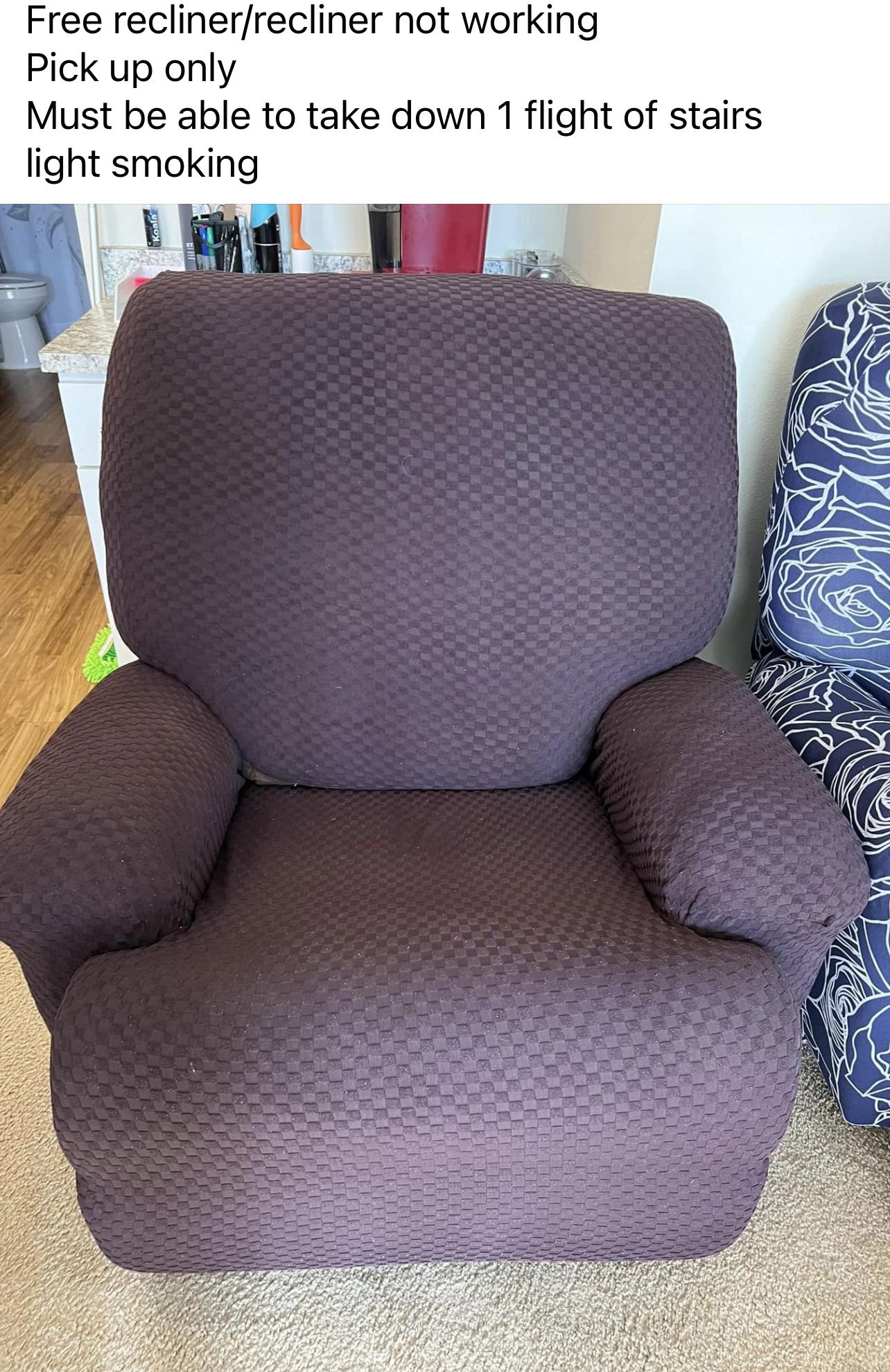FREE Comfortable Chair