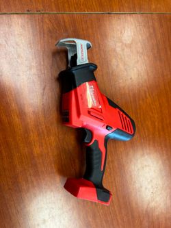 Milwaukee Regular Saw zall