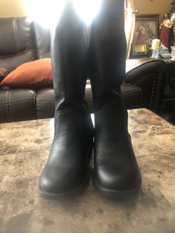 Boots for girls size 1 new no box