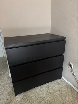 3-drawer dresser