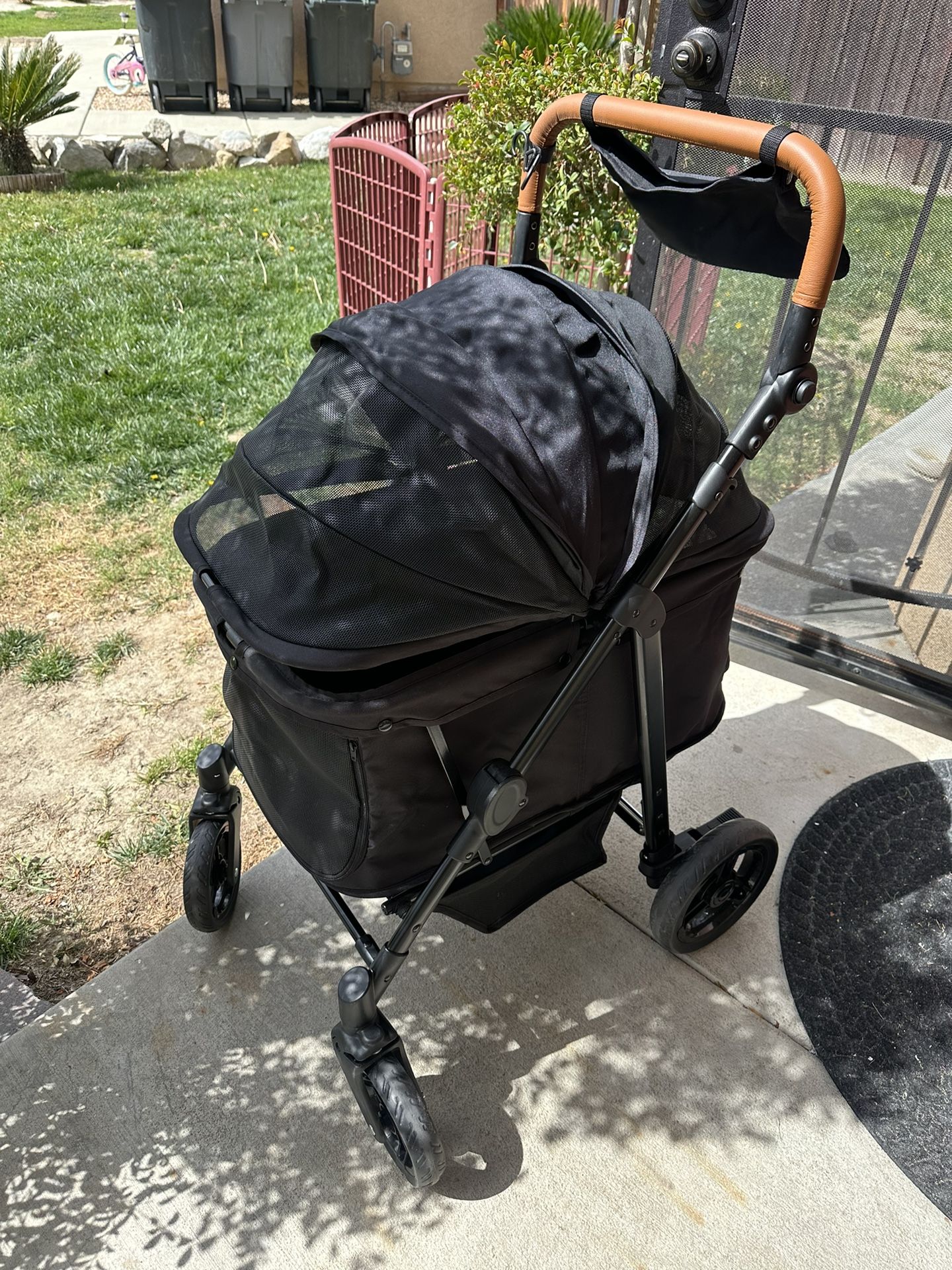 dog stroller