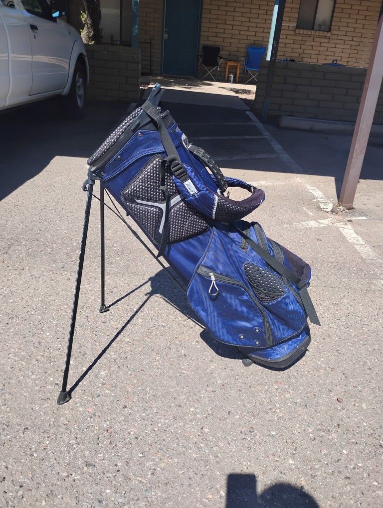 Golf Bag! Golf Clubs! Sun Mountain Standbag!