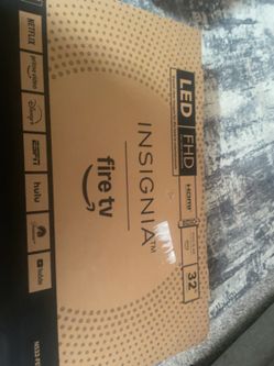 LED insignia tv 32in