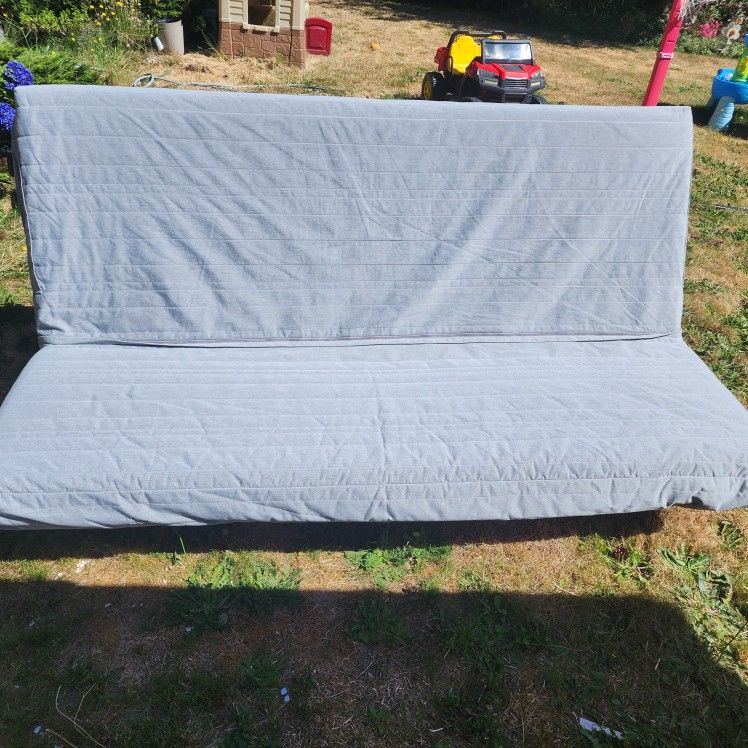 Futon