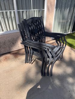 Hampton Bay - 4 Metal Stackable Chairs
