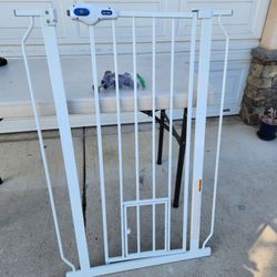 Tall Pet/Baby Gate