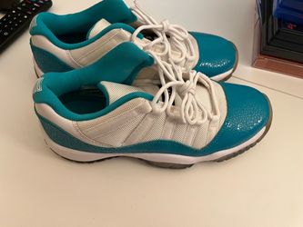 $150 Air Jordan 11 Retro Low GS "Aqua Safari" Size: 6Y
