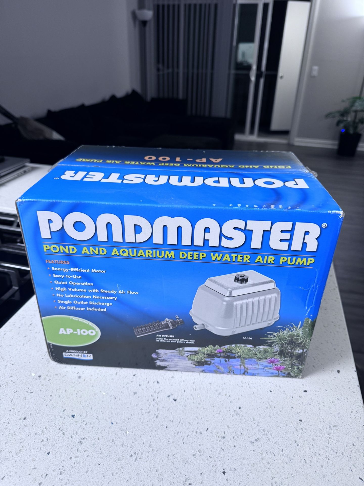 Pondmaster AP-100