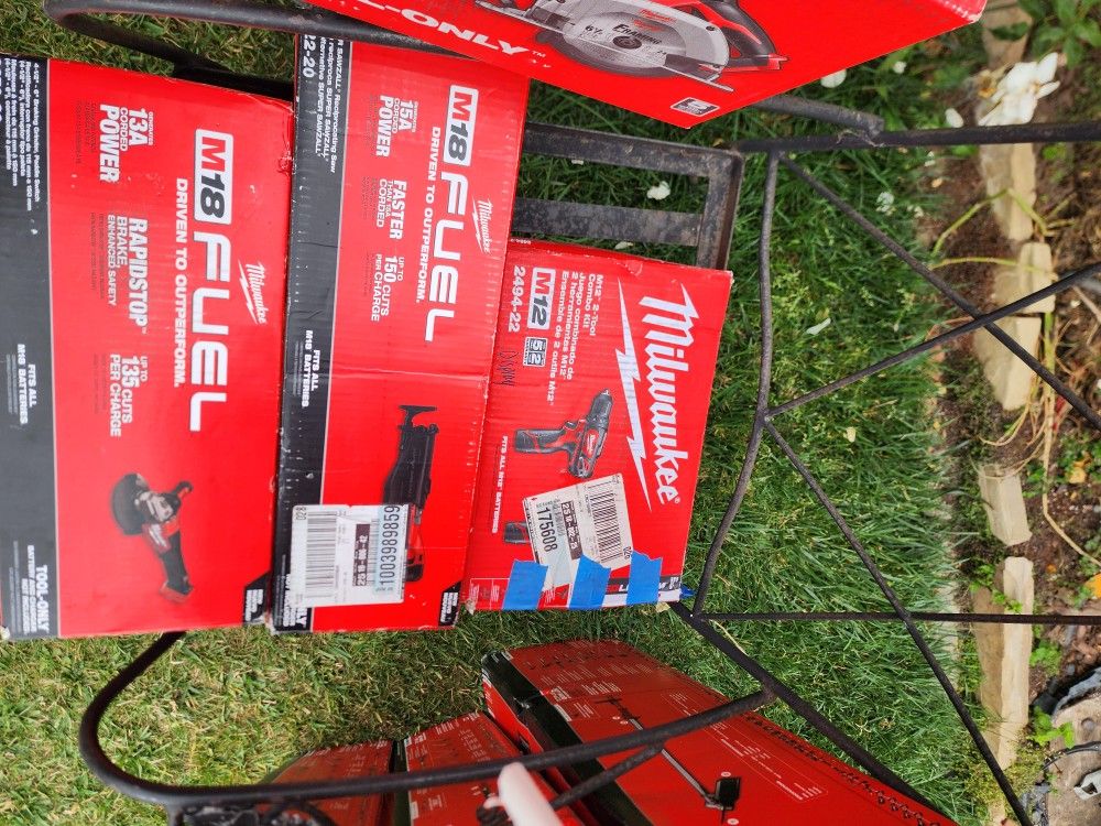 Millwake Tools In Oxnard Ask For $$ Everything Is Difrent Price (contact info removed)