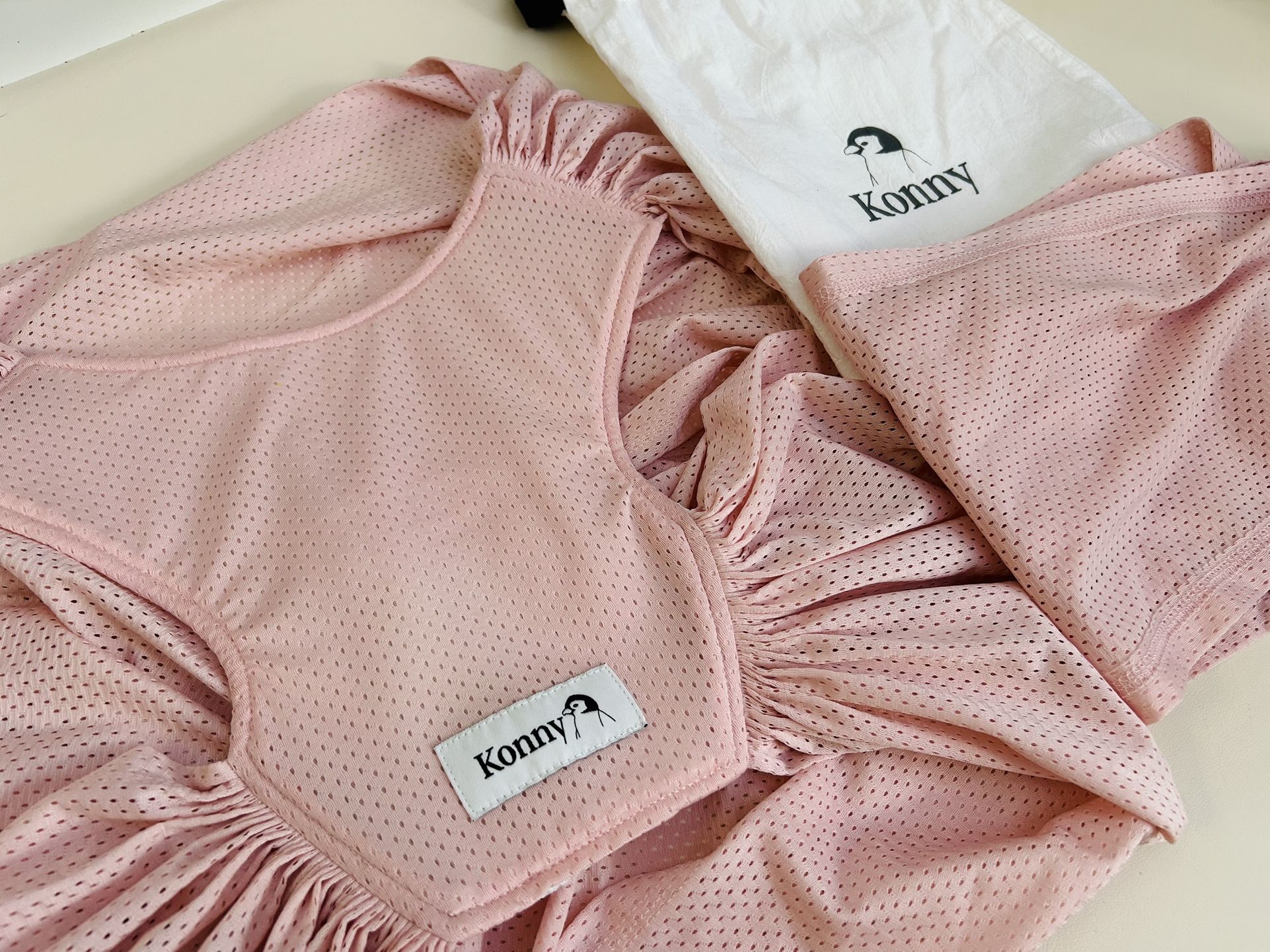 Konny Baby Carrier Air Mesh Pink