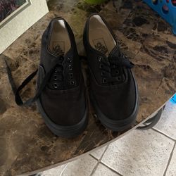 Women’s Vans Shoes 8.5