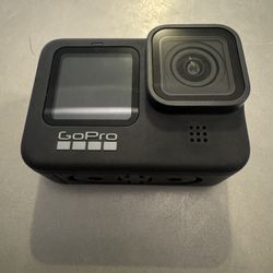 GoPro Hero 9 Black + Accessories - Mint Condition 