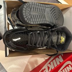 Jordan 1 Retro High Black Metallic Gold (2020)