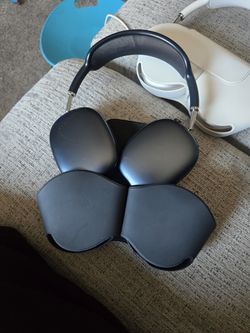 Apple pod max headphone with box