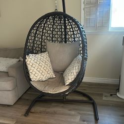 Hanging Egg Chair And Stand With Cushions And 2 Pillows 