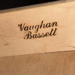 Vaughan Basset Wood Dresser And Mirror Set 