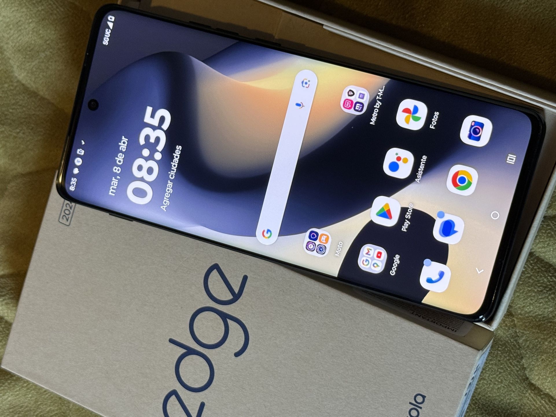 MOTOROLA EDGE METRO PCS NEW