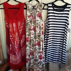 WOMEN'S SIZE XL DRESSES $5 EACH 