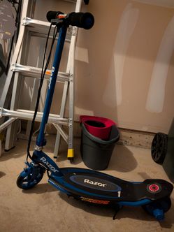 Razor electric scooter