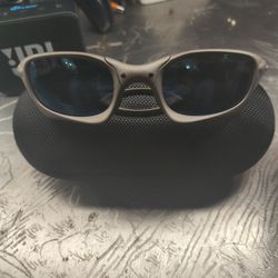 Oakley Mag Titanium 1998 Vintage Sunglasses 